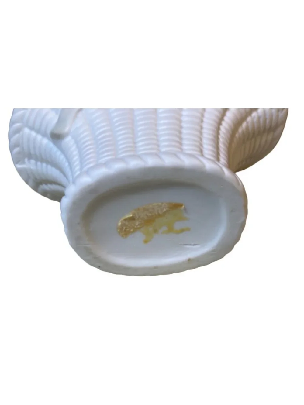 Easter Egg Salt and Pepper Shakers With Basket Holder - Picture 11 of 12